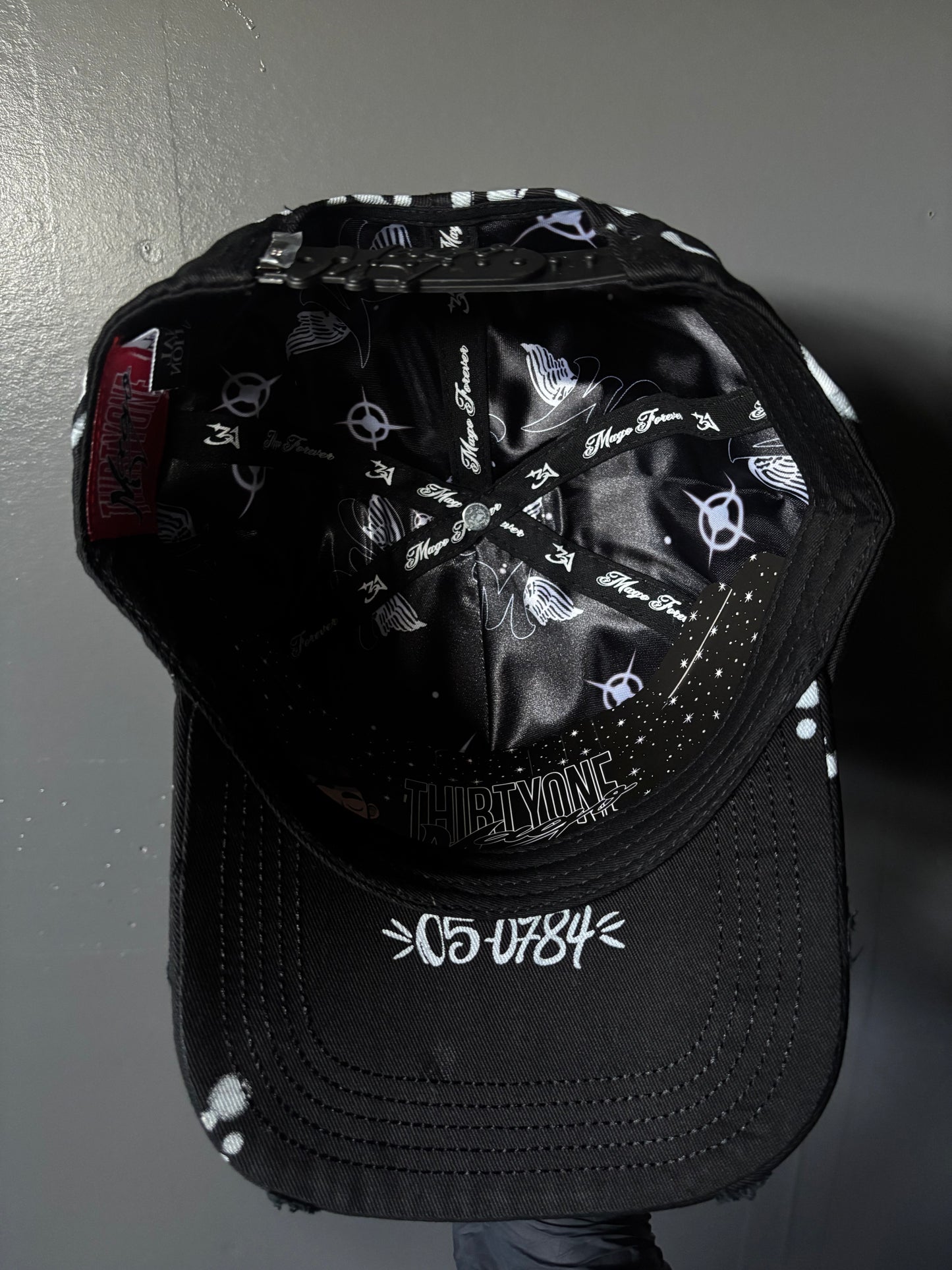31 Hats x El Mago "Mago Forever"